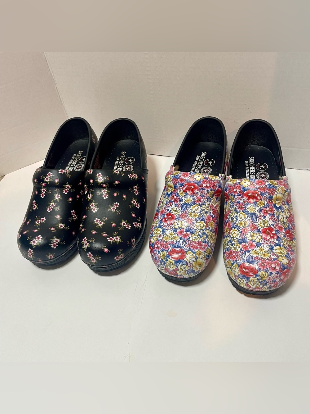 Skechers Work Women’s Size 8 Slip Resistant Floral Clogs Lot of 2 Pairs